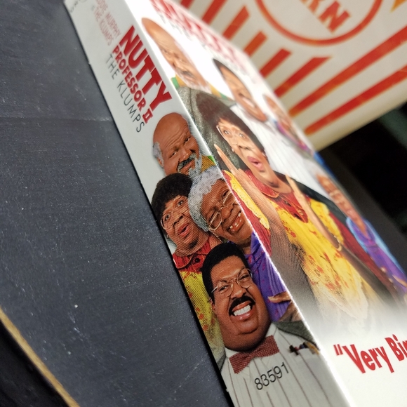 Nutty Professor II The Klumps VHS tape - Picture 3 of 8